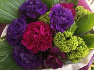 Deep Purple Bouquet@U