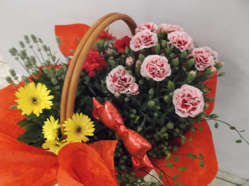 母の日 寄せ鉢｜お花屋さん「花のよしおか」の母の日のお花
