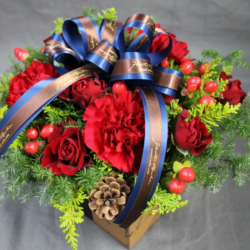 クリスマスを彩るお花【Ruban -リュバン-】｜お花屋さん「フローリスト彩花」のお花