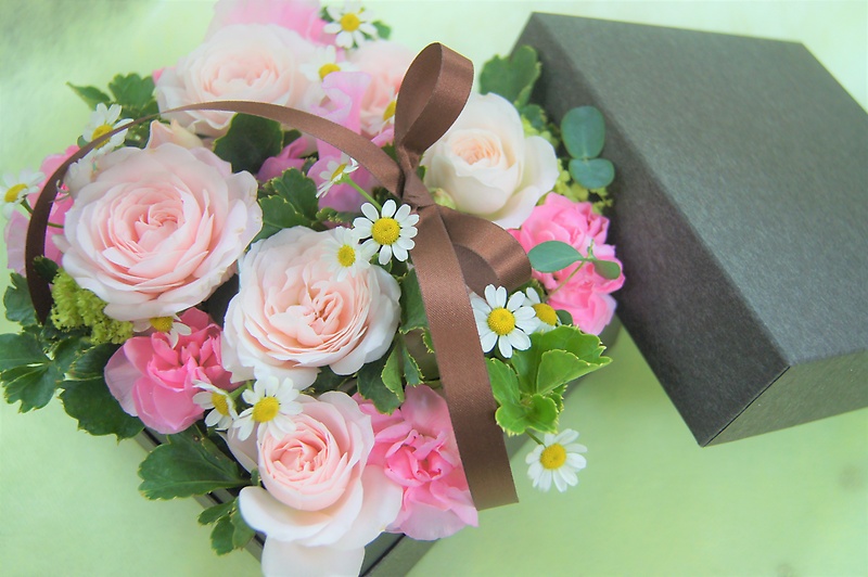 BOX FLOWER ~Sweet Pink~bԉu` pv̂