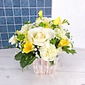 白バラと黄色のアレンジメント（H30）
