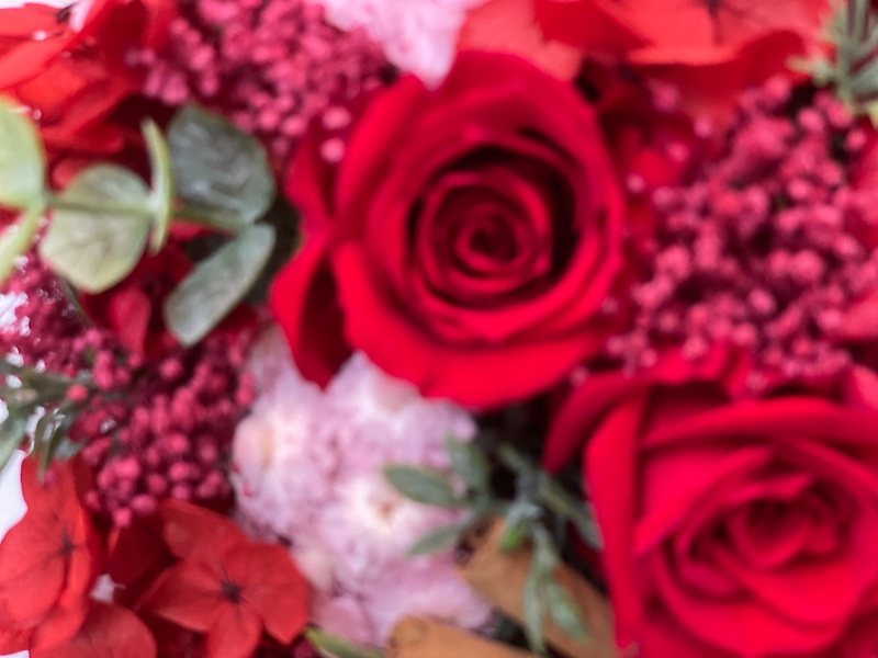 シナモン香る赤とピンクのプリザーブドフラワー フローリスト 咲 イーフローラ フラワーギフトや花の宅配 送料無料も多数