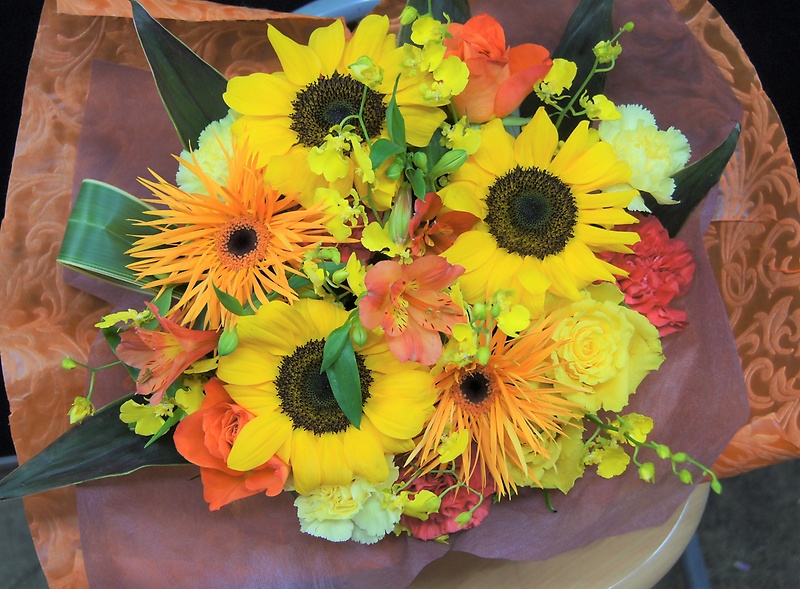 Yellow and Orange Arrangementbԉu`v̂