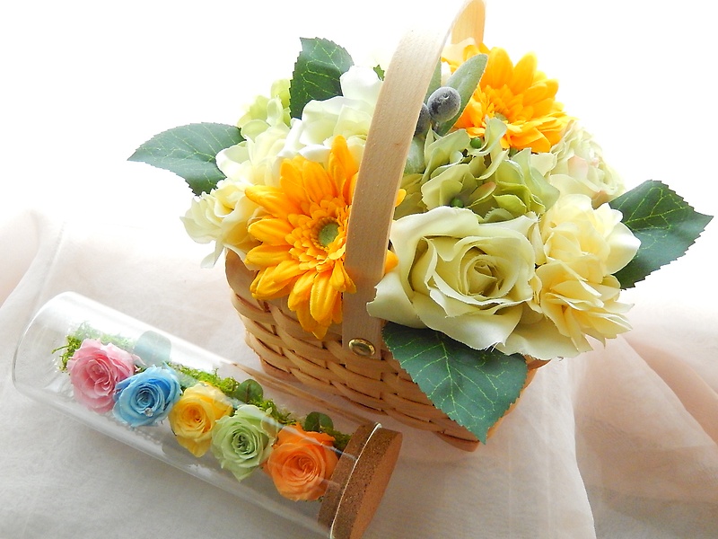 アートのパニエアレンジy プリザローズ in the bloom イーフローラ フラワーギフトや花の宅配 送料無料も多数 アートのパニエアレンジy プリザローズ in the bloom イーフローラ フラワーギフトや花の宅配 送料無料も多数