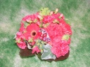 母の日アレンジメント♪　～レッド～ 横浜市栄区笠間のお花屋さん「ナカムラ生花 笠間店」母の日の花を始め、フラワーギフトやお花の宅配ならイーフローラ