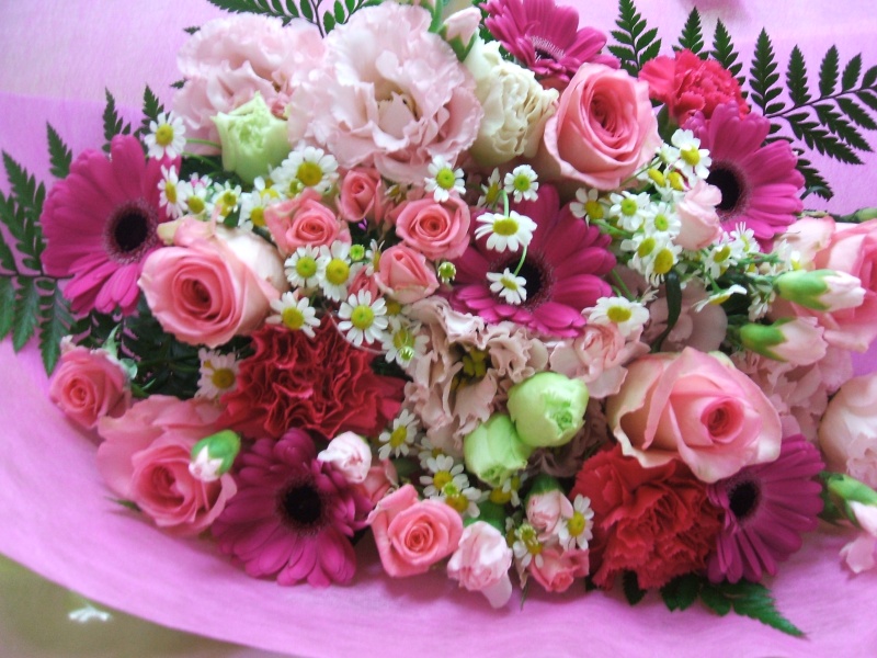 母の日用感謝の花束！！｜お花屋さん「ナカムラ生花 笠間店」の母の日のお花