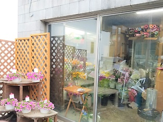 フラワーショップやまのい神奈川県横浜市港南区上大岡東のお花屋さん