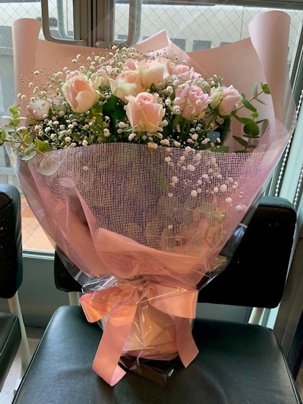 ピンクの花束｜お花屋さん「ＬＩＬＡＣ ＡＶＥＮＵＥ’９１」の母の日のお花