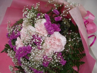 優しい感じのおすすめのピンク系花束