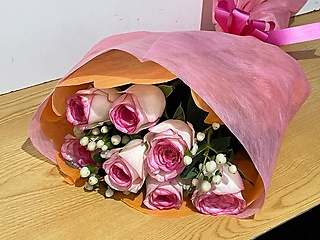 復色の綺麗な大輪バラの花束！