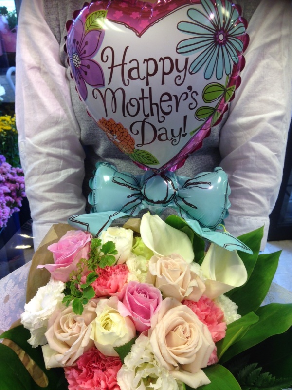 Happy Mother`s Day+B@ԑbԉug ef gd`qsv̓̂̕