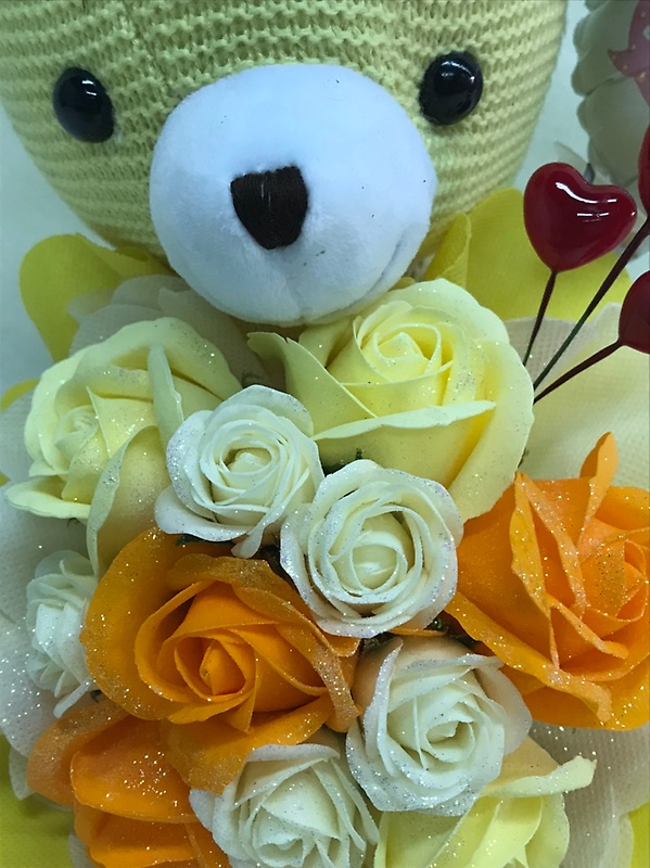 シャボンフラワーブーケ＆テディベア｜お花屋さん「フラワーショップ ロマン」の母の日のお花
