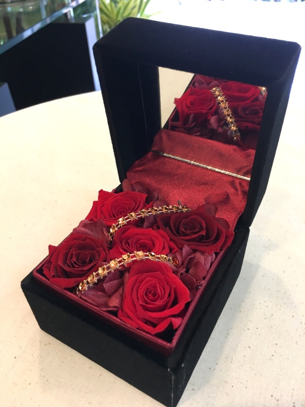 Jewelry Box`RED ROSE`bԉui bv̂