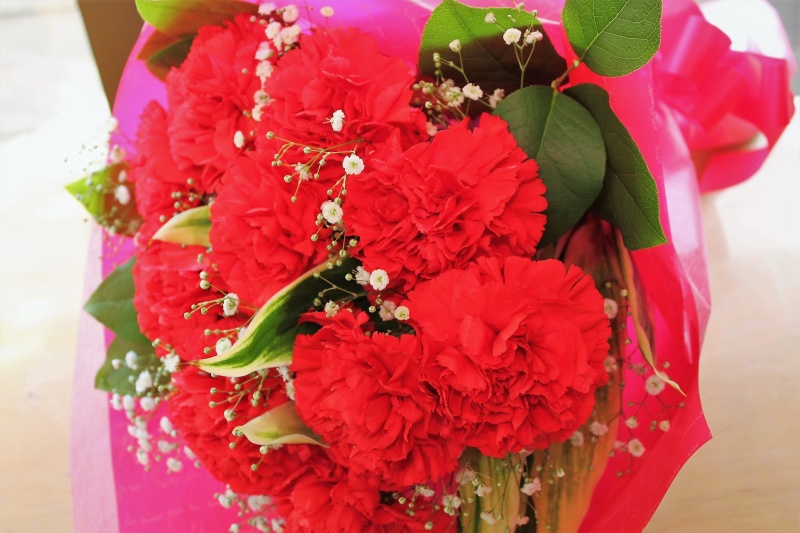 今年はストレートに「ありがとう」を伝えます！｜お花屋さん「有限会社かとう花店」の母の日のお花
