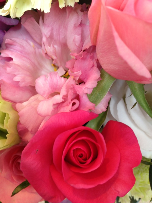 ピンク・ムラサキバラのお祝いアレンジメント｜お花屋さん「フレーバーハウス 長住店」のお花