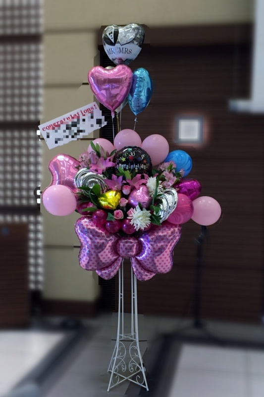 HAPPY WEDDING BALLOONbԉut[|[gv̂