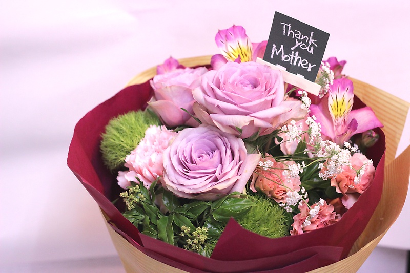 Motherfsday Bouquet@ypinkzbԉuԂ̓X fqv̓̂̕
