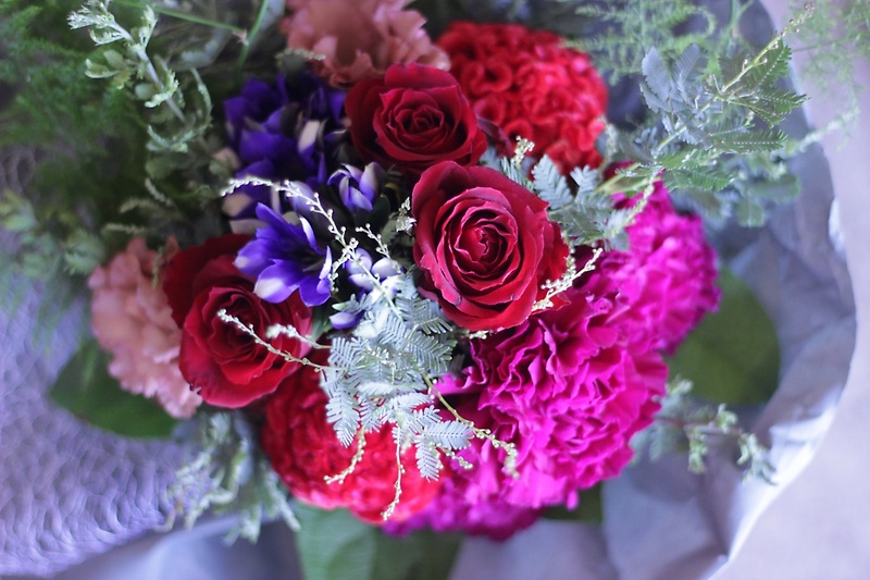 Bouquet@ySzbԉuԂ̓X fqv̂